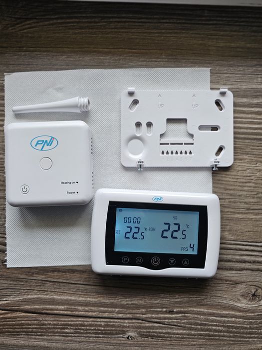 PNI CT36 Termostat ambient smart internet wireless