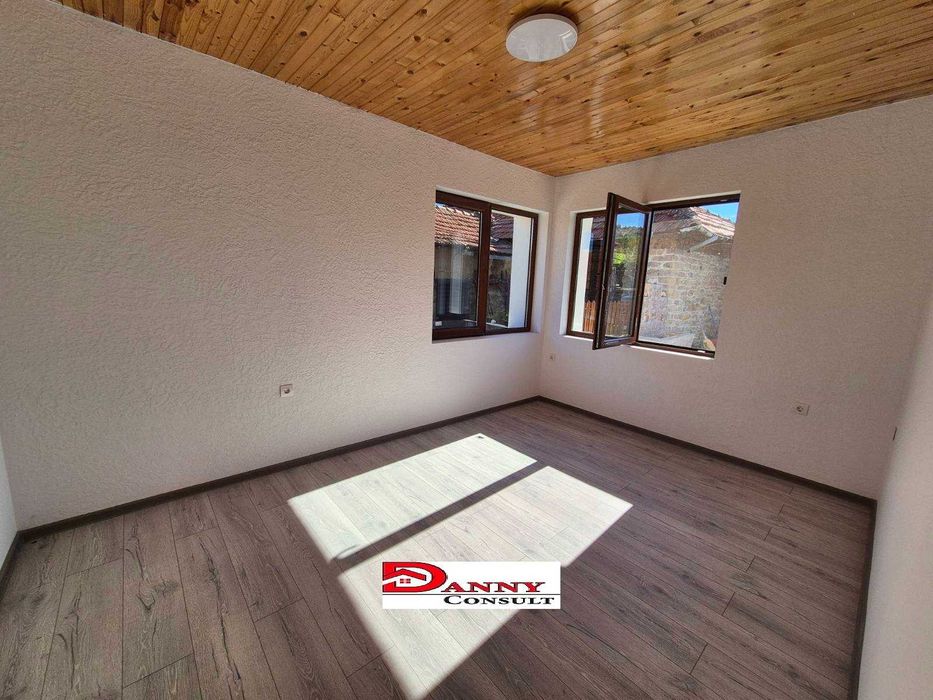 Продава се Къща в Велико Търново, Акация - 120 кв.м за 1125 €/кв.м - Снимка #10