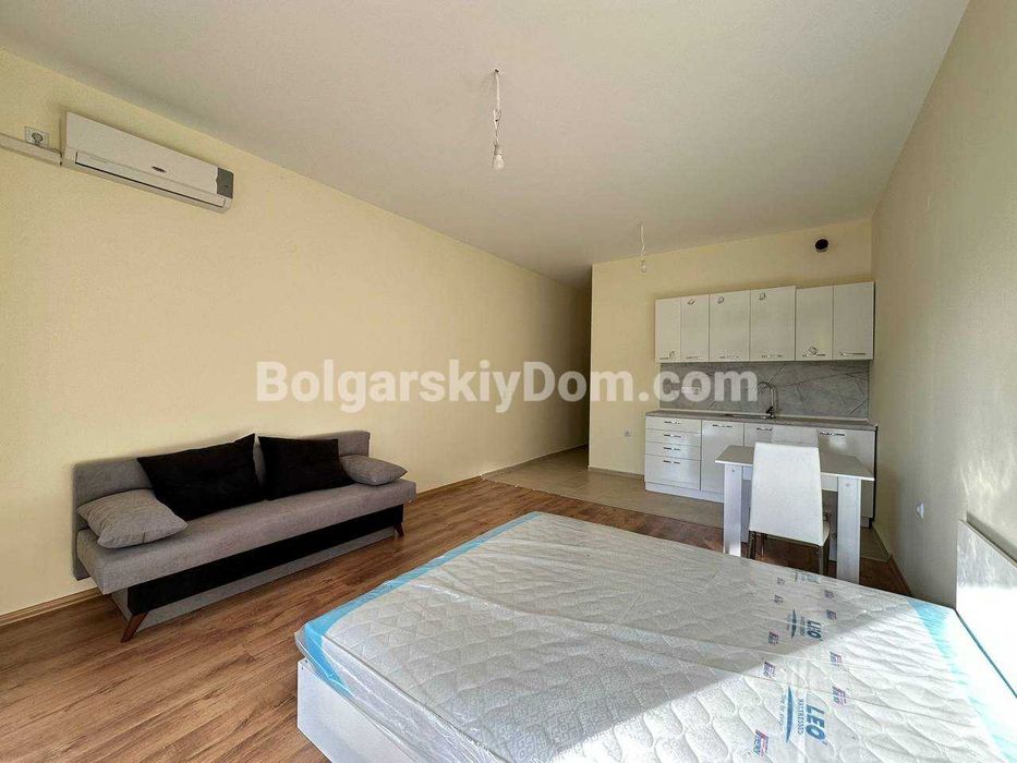 Продава се Едностаен апартамент в к.к. Слънчев бряг - 50 кв.м за 939 €/кв.м - Снимка #2