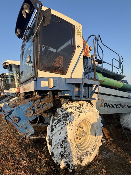 В продаже комбайн Енисей