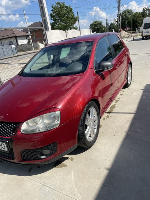 Vand  golf 5 pachet gti