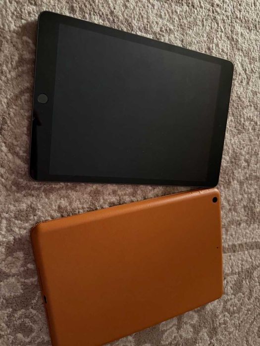 iPad 9 64 ГБ, идеальное состояние