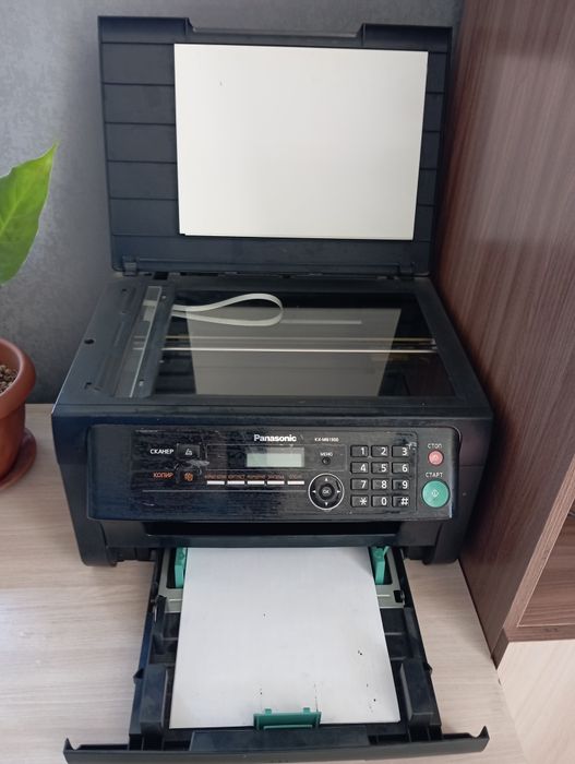 Продам принтер Panasonic