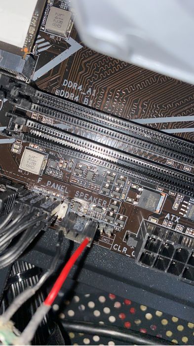 Продам материнку+проц AM4