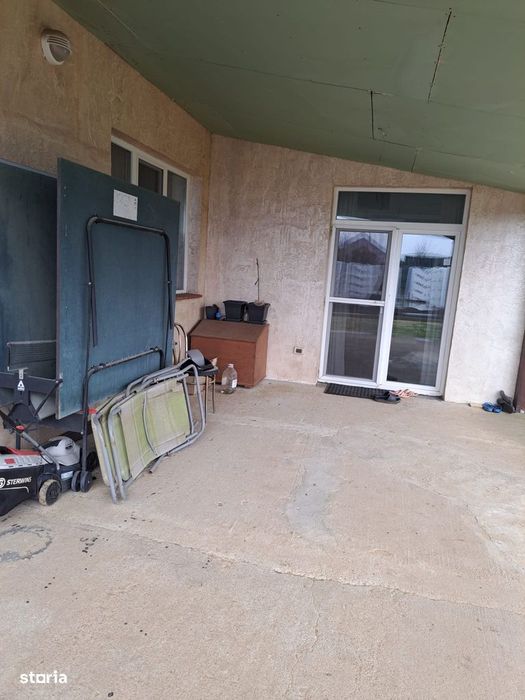 Casă parter în Grigorescu 4 camere, bucatarie, living, 2 băi, ST 688mp