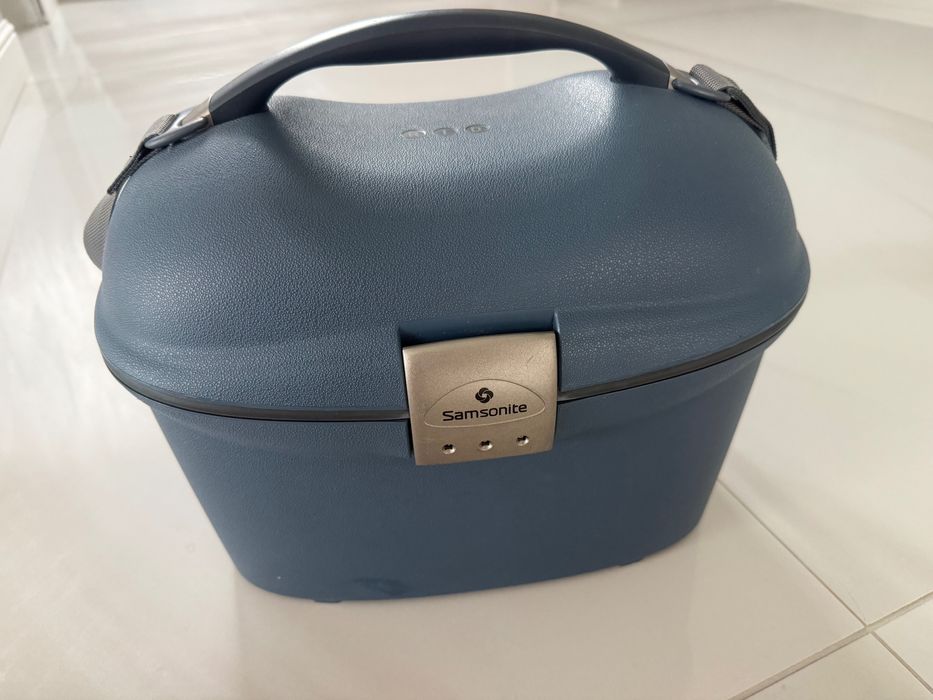 Куфар Samsonite -син