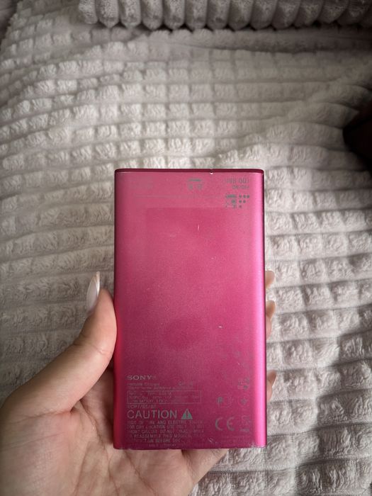 Преносима батерия Sony 15лв