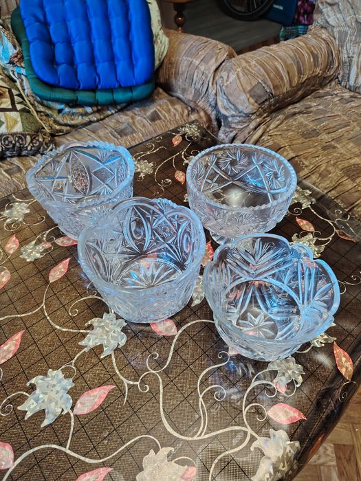 Продам вазы хрусталь советский