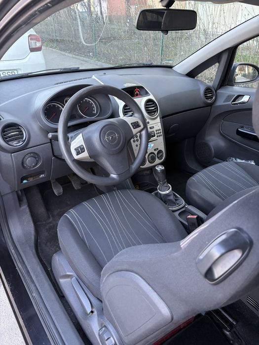 Opel Corsa D 1.2 Benzina