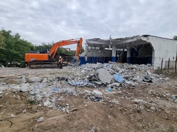 Demolari industriale si civile/amenajari terasament/bucuresti/ilfov