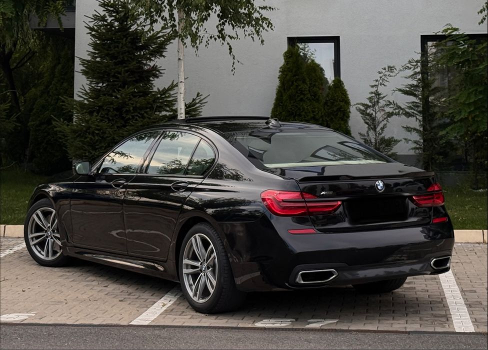 PRET 24.500€ Bmw 750xi M pachet