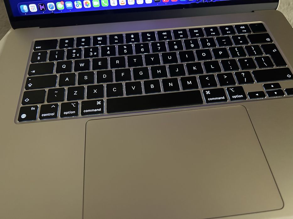 MacBook Air 15 inch – M2