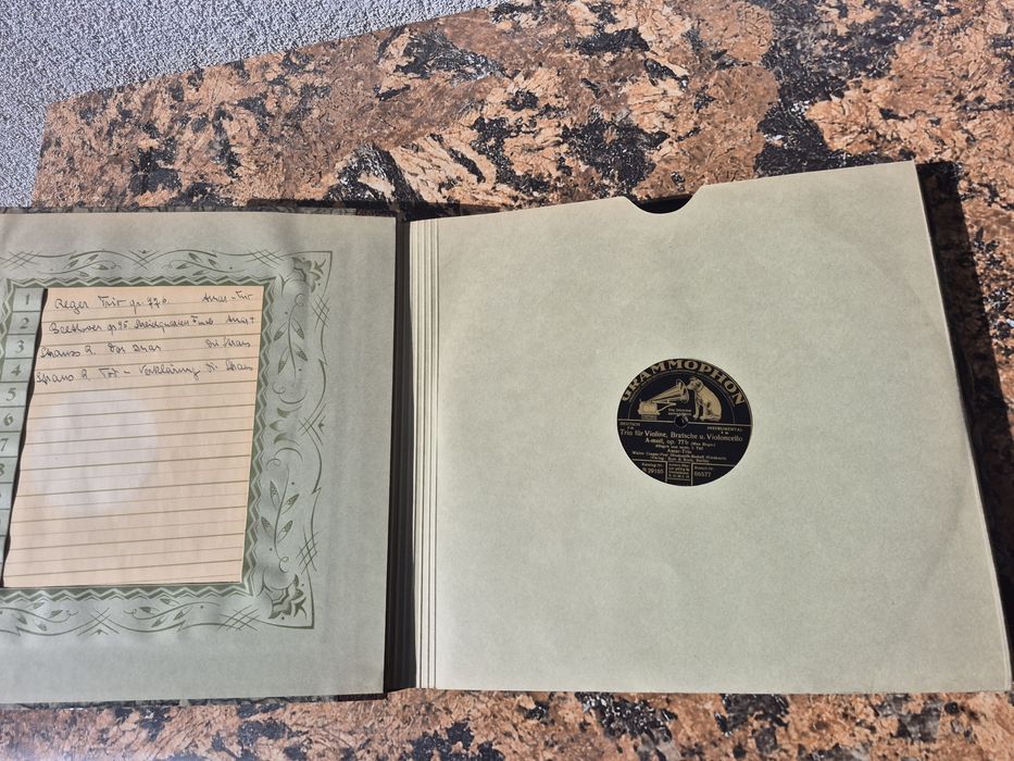 Vând lot 10 Discuri Grammophon & patefon colectie cu muzica clasică