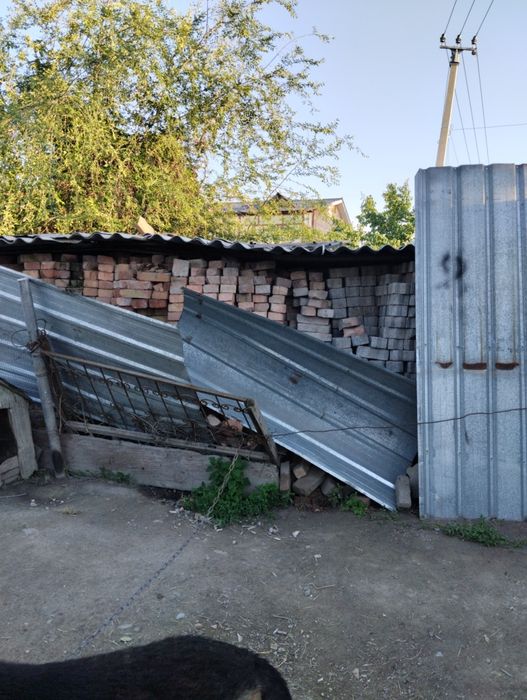 Продам красный кирпич