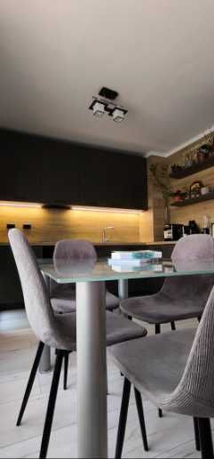 Продава се Тристаен апартамент в София, Витоша - 94 кв.м за 1969 €/кв.м - Снимка #1