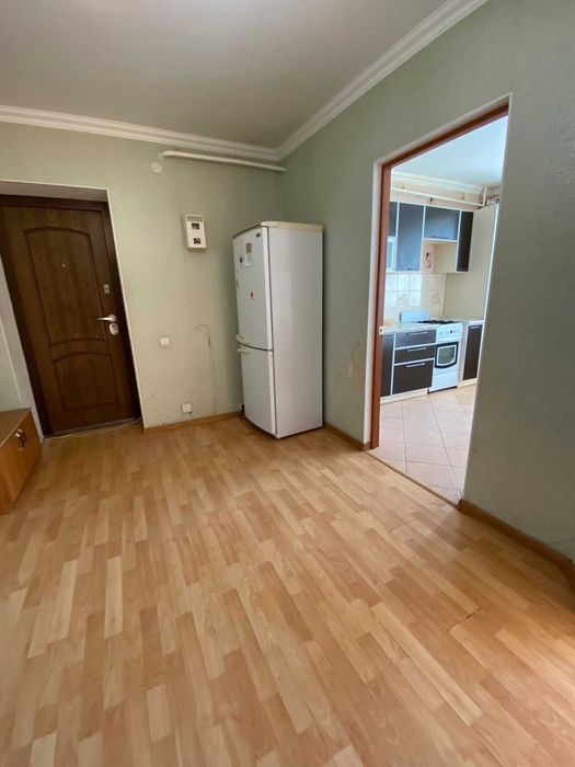Продам  комнатную Болашак
