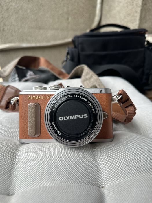 Olympus Epl-8 с обектив 45 mm f1.8