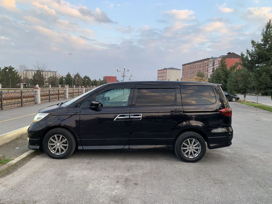 Honda Elysion 2.4  2007 Автомат