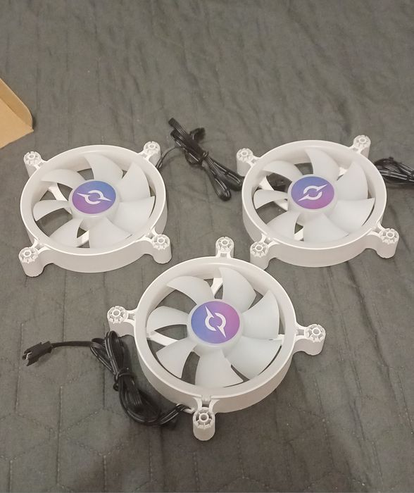 Set ventilatoare AQIRYS Cetus , 140mm