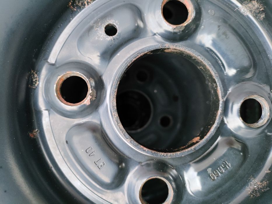 Jante originale oțel Suzuki pe 15 cu 4 gauri