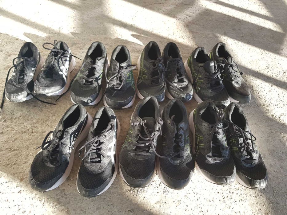 Продавам маратонки ASICS