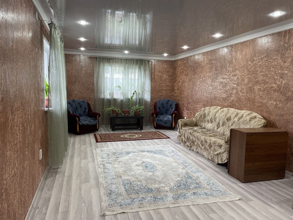 Квартира жалға беріледі. Сдаётся в аренду.