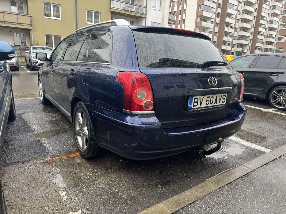 Toyota Avensis 2.2 D-cat 177cp din 09.2007, un singur proprietar Ro, filtru particule activ, 287000km reali varanta Full, piele incalzire scaune clima