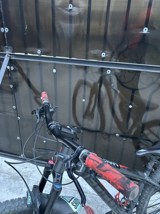 Se vinde sau schimb cu kukirin bicicleta focus wistler