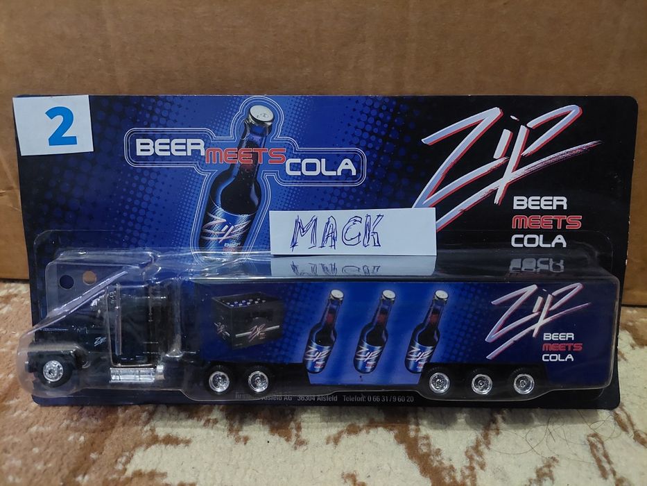 Нови метални камиончета