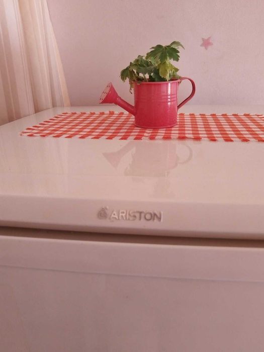 Дава се под наем Ателие в София, Център - 15 кв.м за 298.86 € - Снимка #7