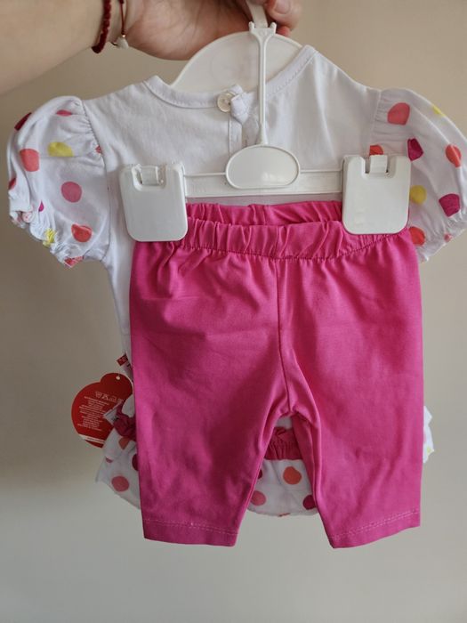 Дрешки за момиче