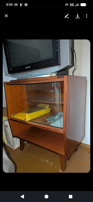Comodă vintage din lemn masiv – eleganță discretă, stil autentic/ set
