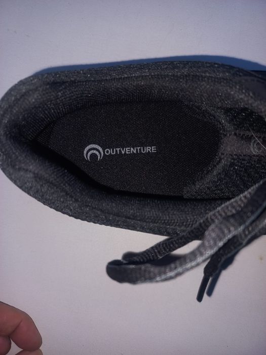 Продам кроссовки "Outventure" р-р 44-45