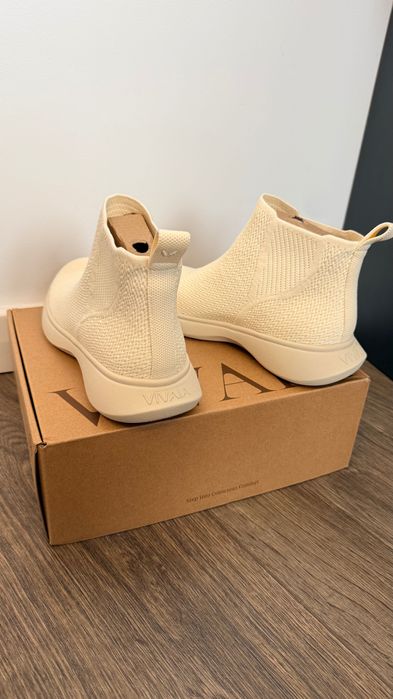 Vivaia Urban Boots Ghete slip-on / 37 NOI Pret initial 250€ = 1250 lei