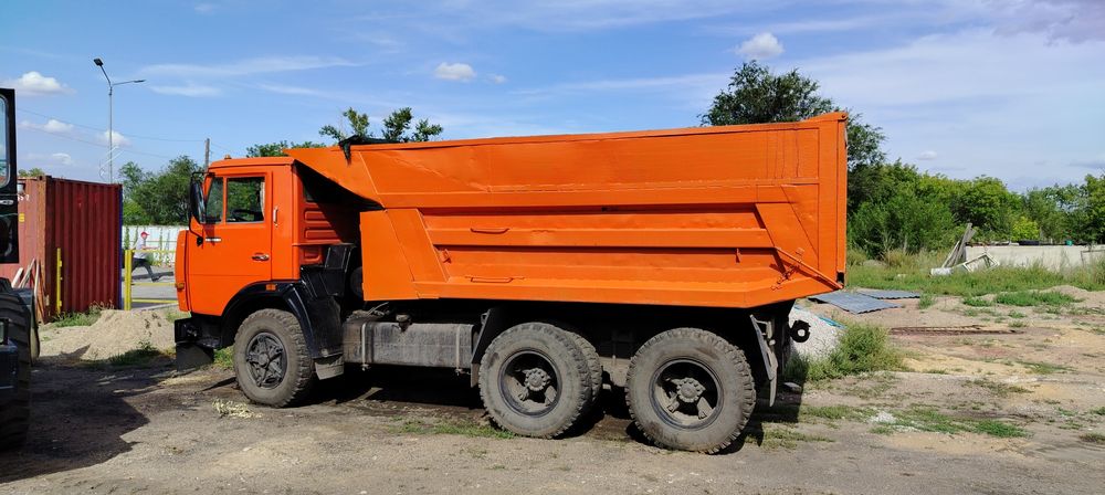 Вывоз мусора  доставка сыпучих материалов