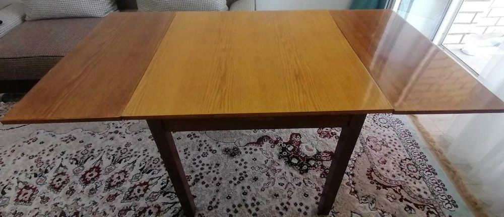 стол раскладной из дерева
