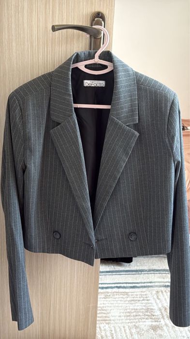 Короткий Пиджакк