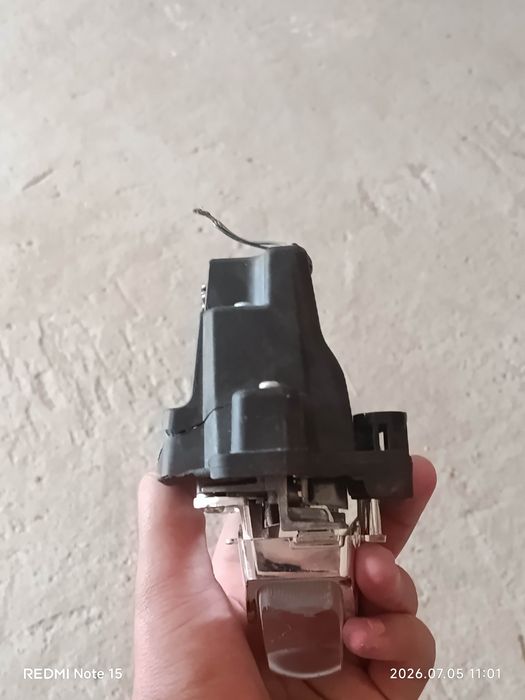 BYD song olis  oldi dars sotiladi