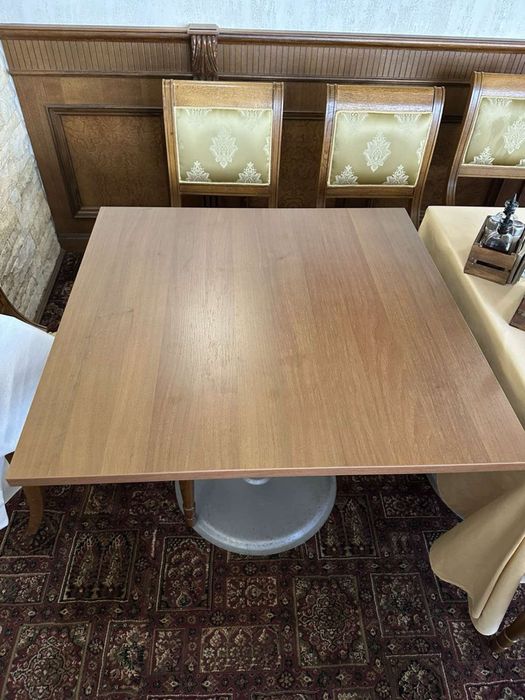 Маси за заведение