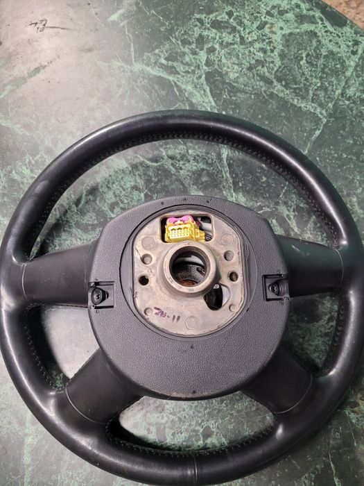 Волан Audi A4 b7