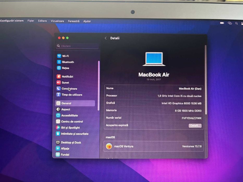 Vând MacBook Air 2017