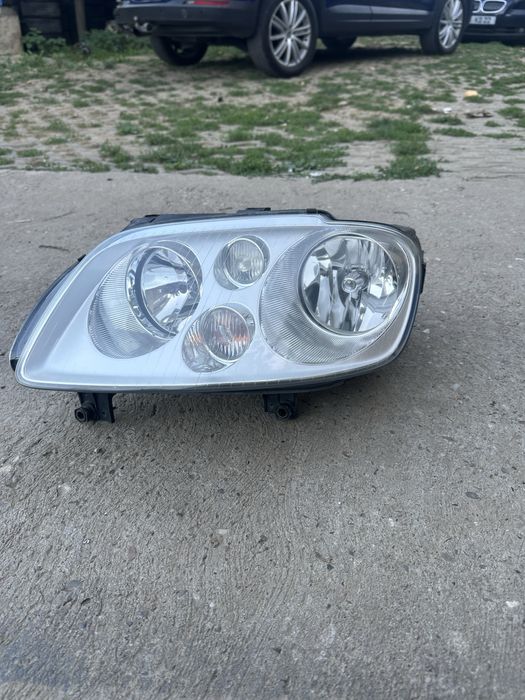 Far stanga Volkswagen Vw Touran 2003-2007 Far dreapta touran bara arip
