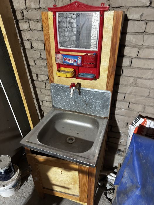 Умывальник рабочий бу