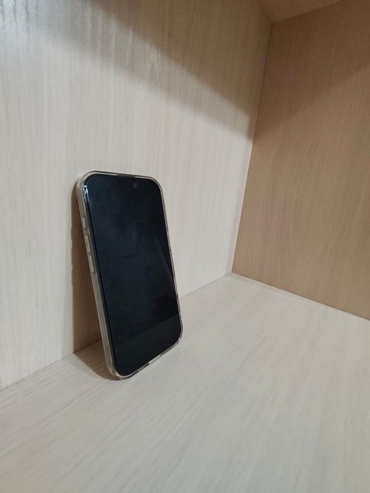 Продам Iphone 17
