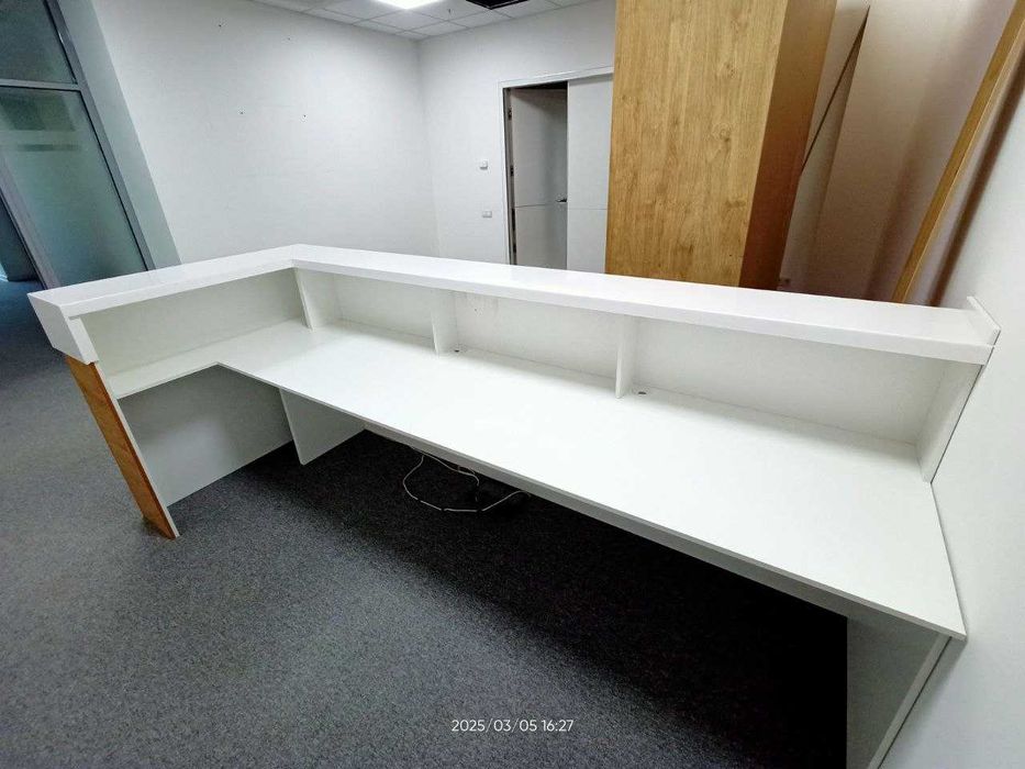 Ресепшн двух видов