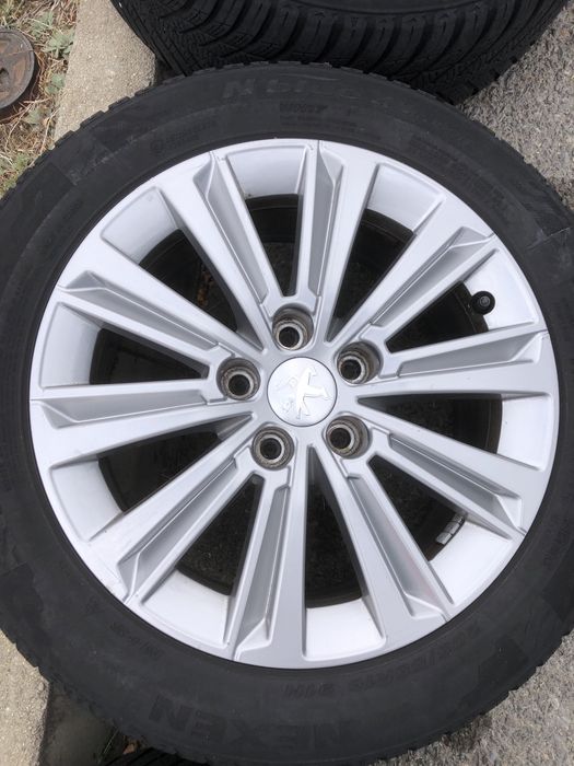 Оригинални лети джанти Peugeot 308 16” + всесезонни гуми Nexen