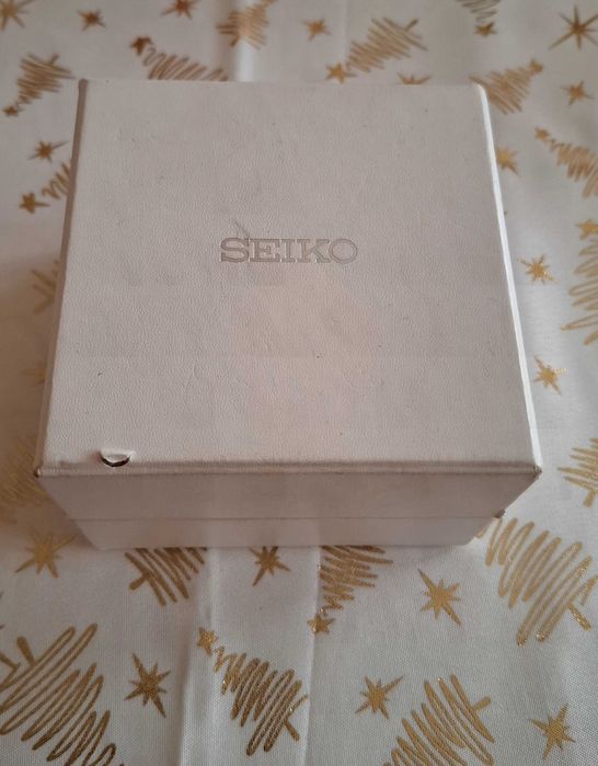 Продавам часовник Seiko Prospex Auto Sumo SPB101J1