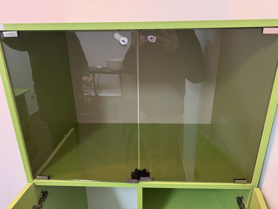 Dulap cu vitrina 150x50x80