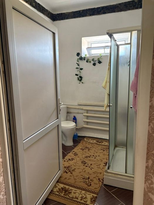 Продаётся дом, договорная.