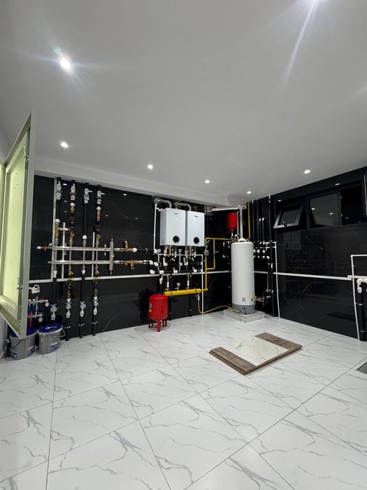 Продается дом 5 комнат, ориентир: больница Мать и дитя, 350м²